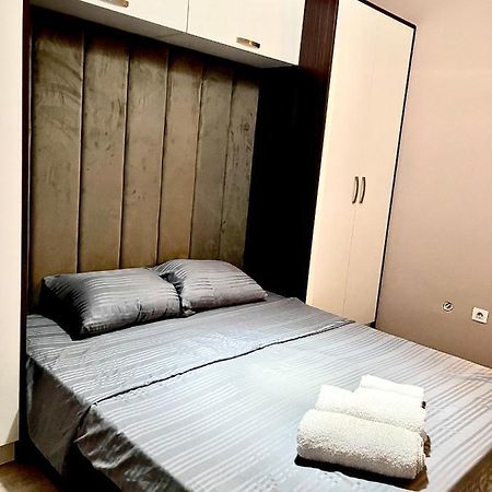 Top Apartment Pristina Eksteriør billede