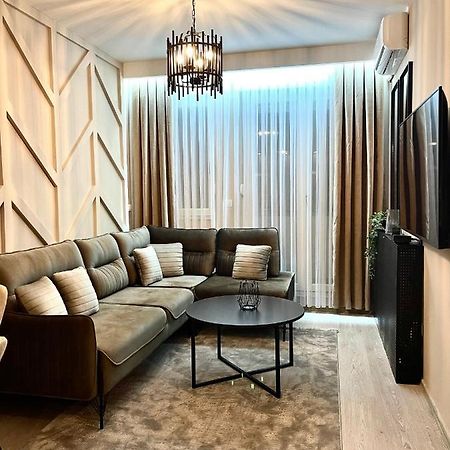 Top Apartment Pristina Eksteriør billede