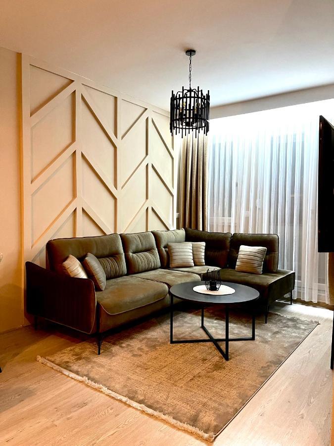 Top Apartment Pristina Eksteriør billede