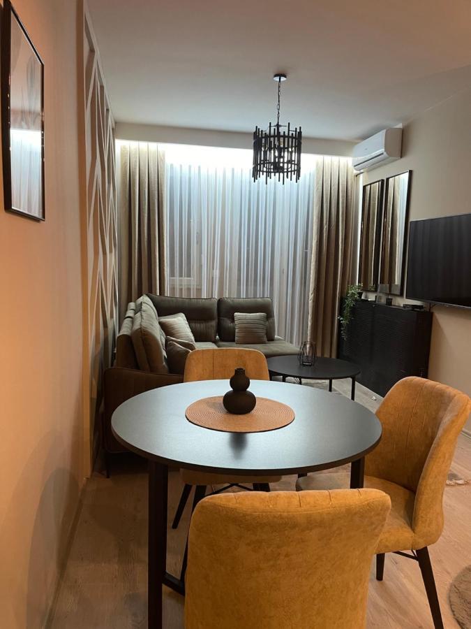 Top Apartment Pristina Eksteriør billede